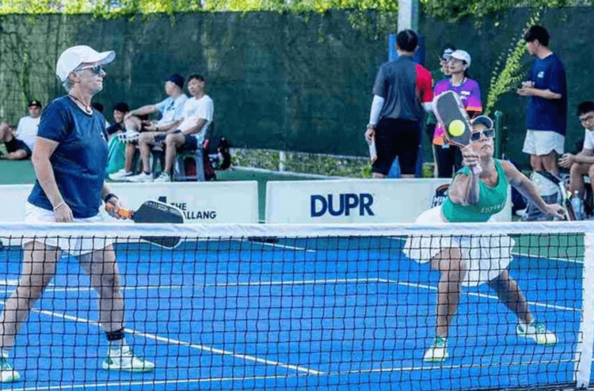  Cómo aprovechar la debilidad del rival en dobles de pickleball