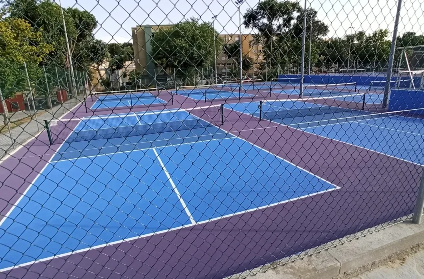  Centro Deportivo Municipal Gallur
