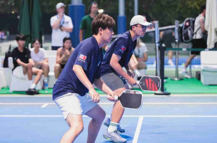  Cómo afrontar una pausa en un partido de pickleball por mal tiempo