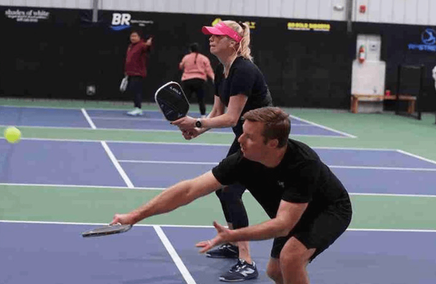 como cuando usar saque alto pickleball