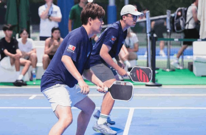 como defenderte golpe duro cuerpo pickleball