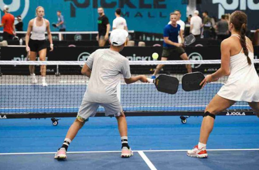  Cómo mejorar en pickleball con un plan de entrenamiento inteligente