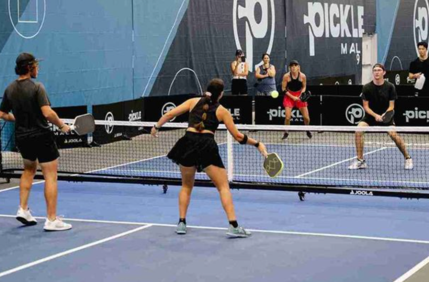  Consejos para mujeres en pickleball con un compañero agresivo en dobles mixtos