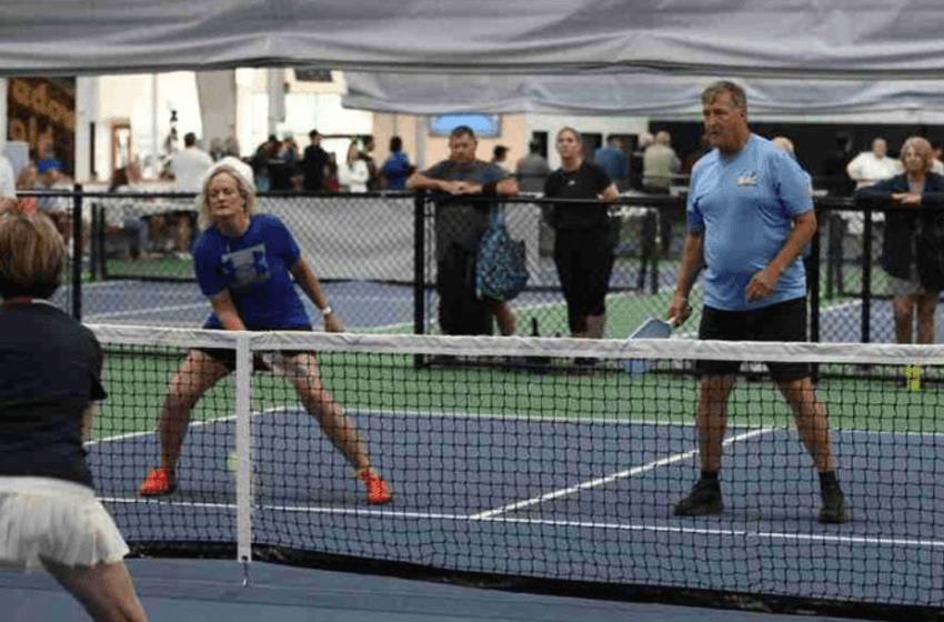 estrategias clave dobles senior pickleball
