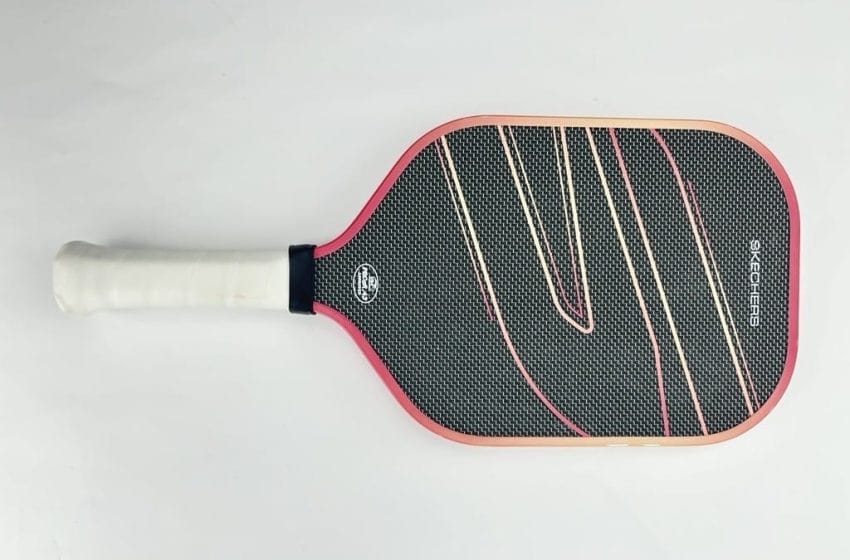  Skechers entra en el mercado de palas de pickleball